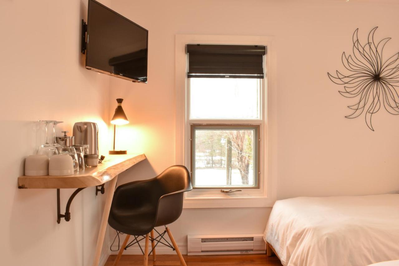Complexe d'hébergement la Maison touristique Dugas Caraquet Esterno foto
