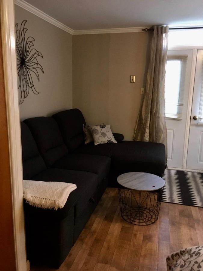 Complexe d'hébergement la Maison touristique Dugas Caraquet Esterno foto